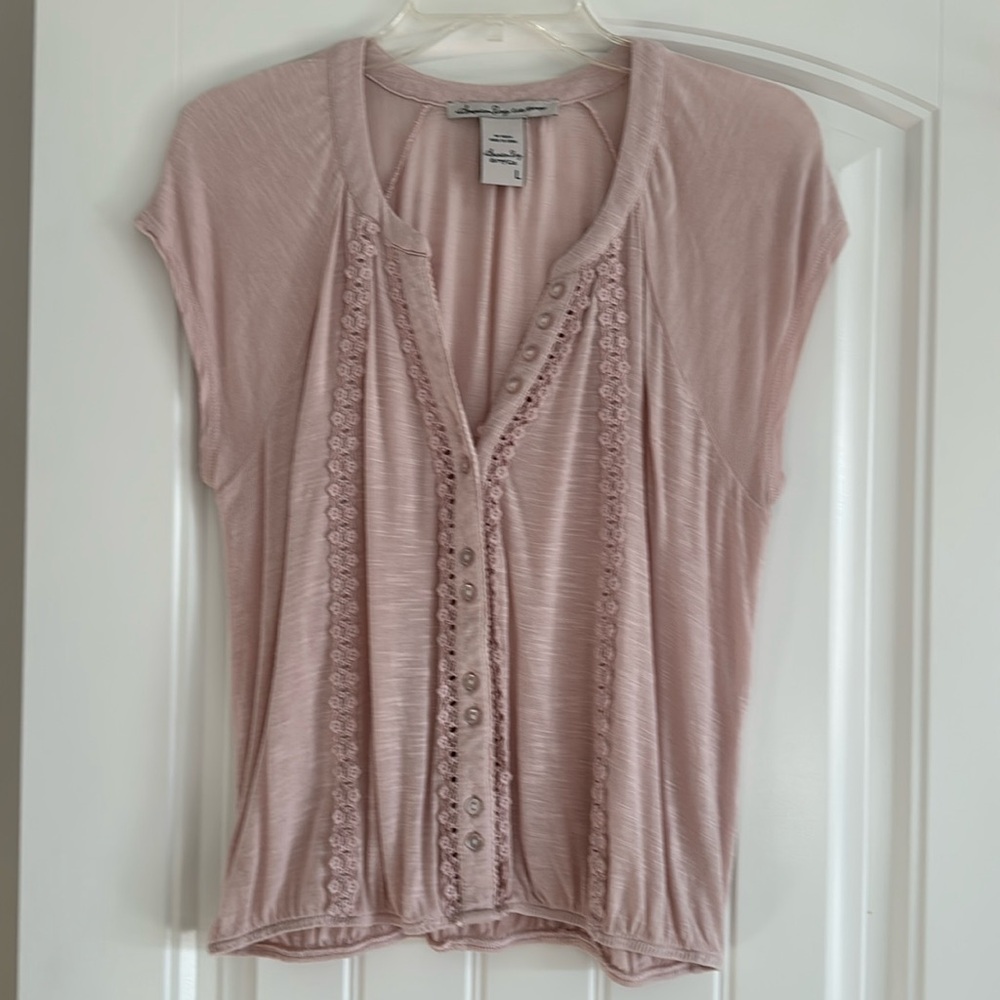 Women’s blouse size Large, American Rag, rose color, elastic waist